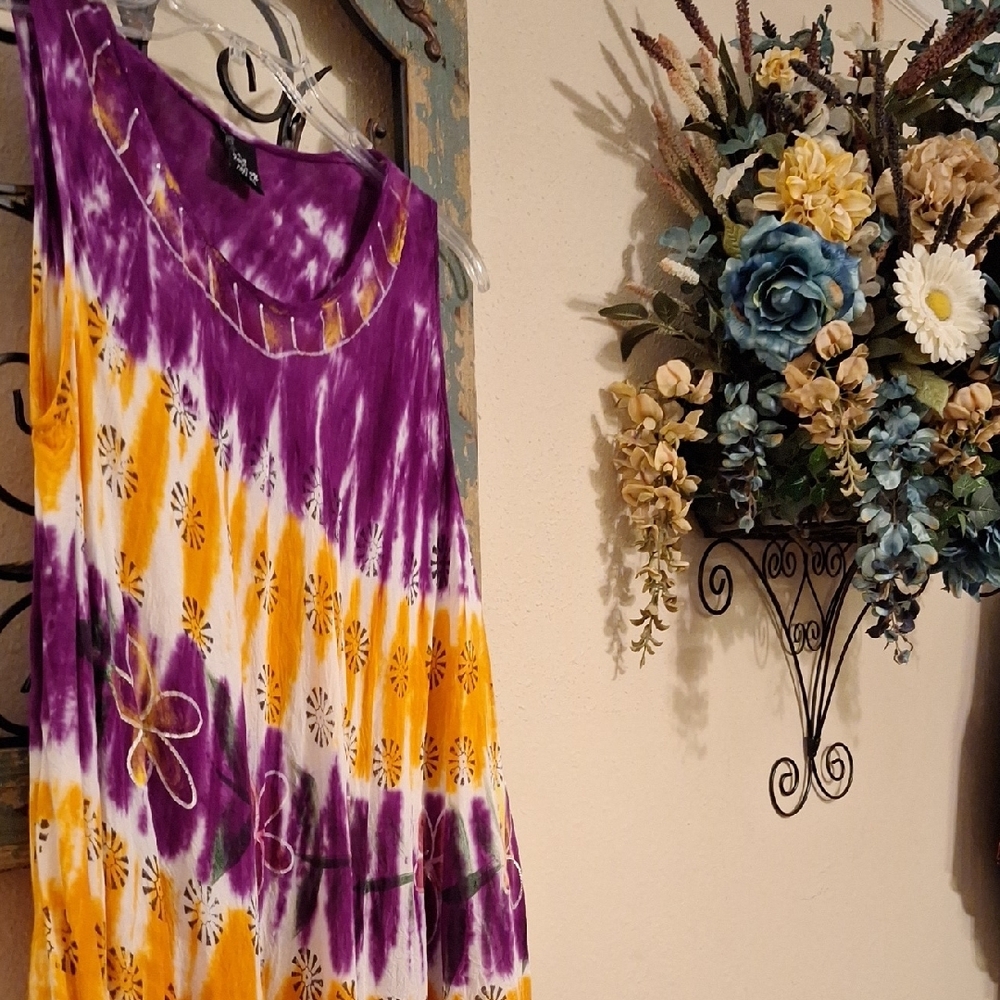 Purple and Gold Swim Coverup. OS(One size fits most) NWOT